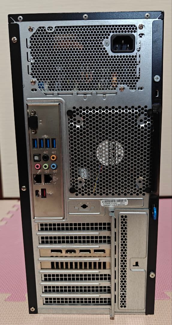 MousePro dual xeon gold 6140 amd rx5700 - メルカリ