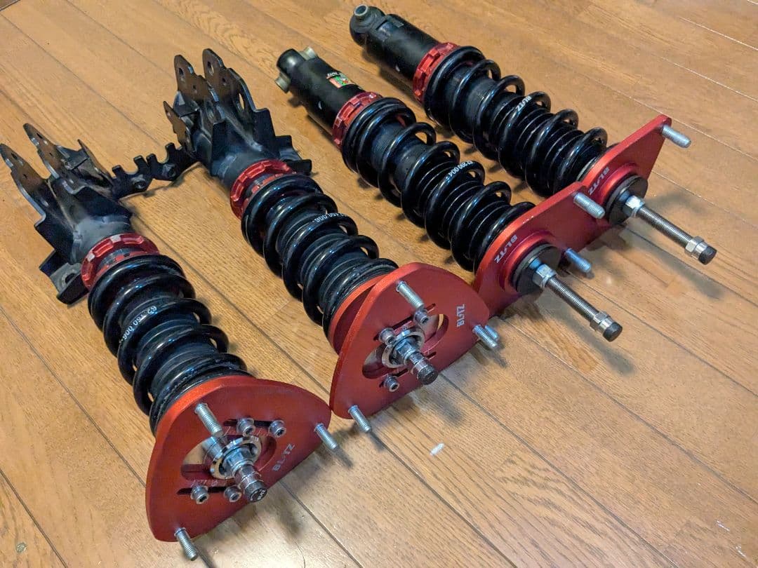 固着.抜け無しチェック済み!!】86/BRZ 車高調 BLITZ ZZ-R - メルカリ