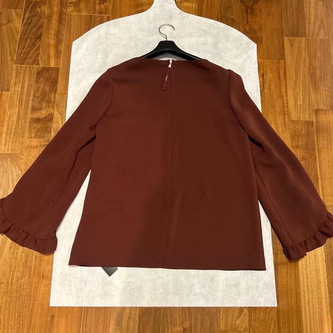 フォクシーニューヨーク バーガンディ フリル袖 ブラウス