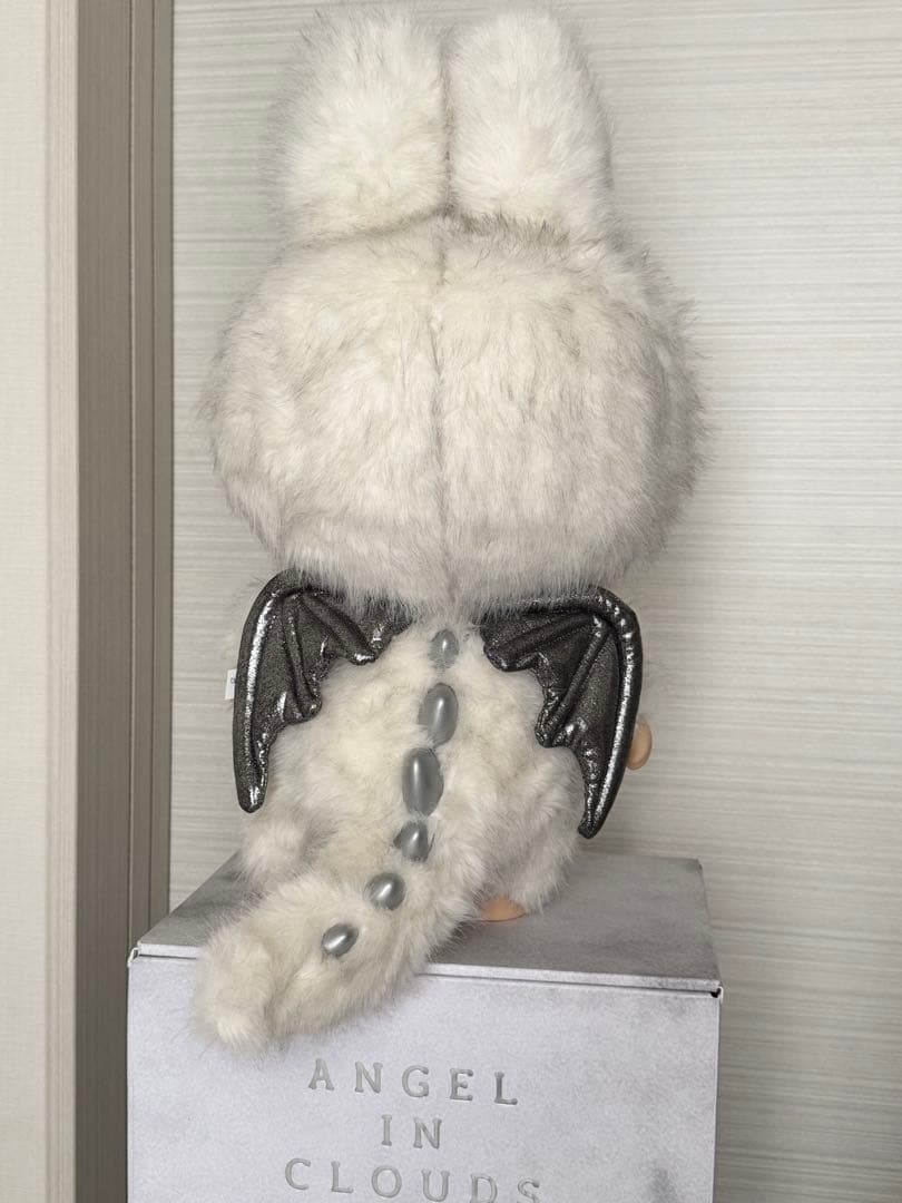 THE MONSTERS ANGEL IN CLOUDS ぬいぐるみ ジモモ - メルカリ