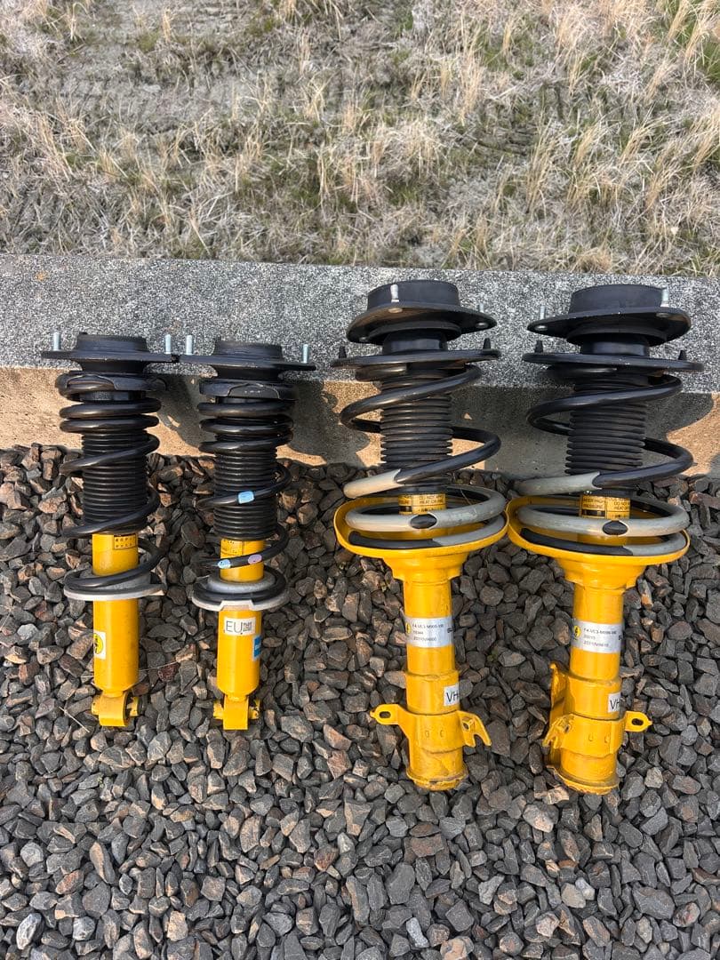 SUBARU ＷＲＸ　ＳＴＩ　純正ビルシュタイン　サスペンション Yahoo!オークション - BILSTEIN ビルシュタイン 純正 STI VAB WRX STI