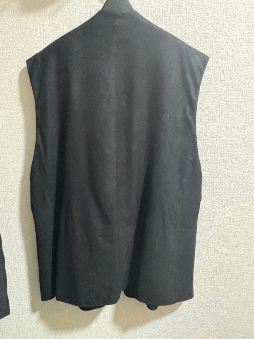 く*も様 ラキネス カンガルーレザーベスト - メルカリ