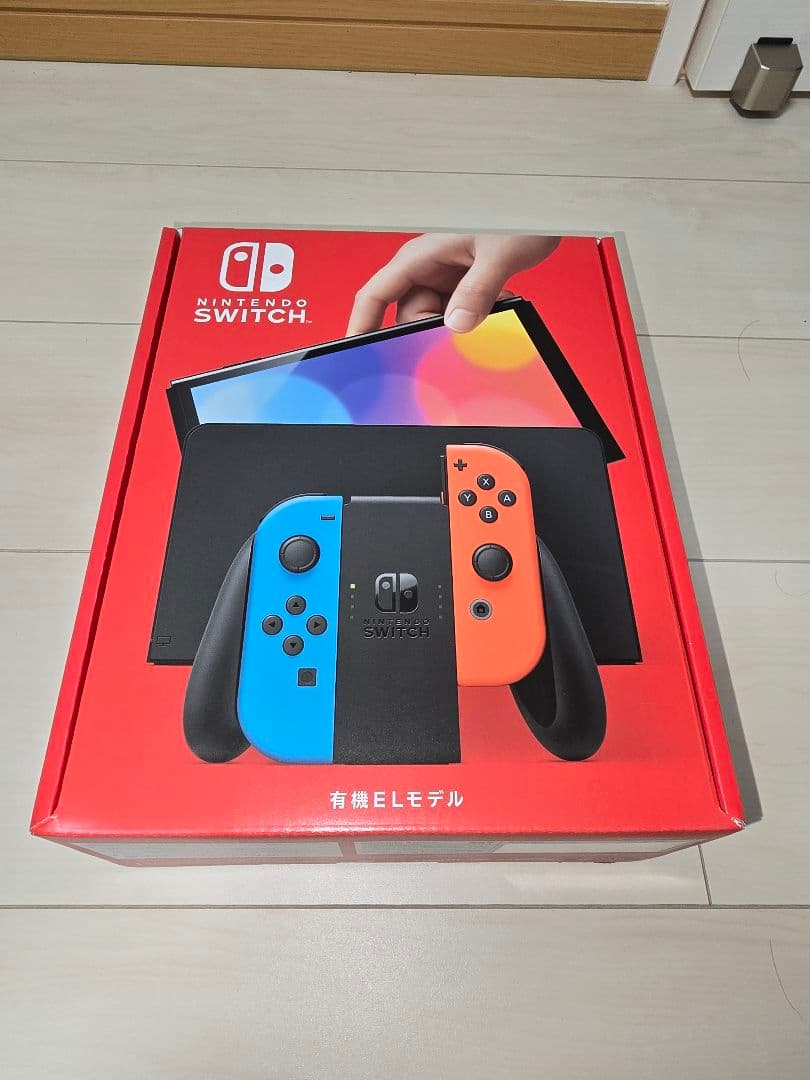 ★任天堂　Switch　有機ELモデル　本体　新品未使用 Nintendo Switch 有機ELモデル Joy-Con(L)/(R) ホワイト 新品未使用