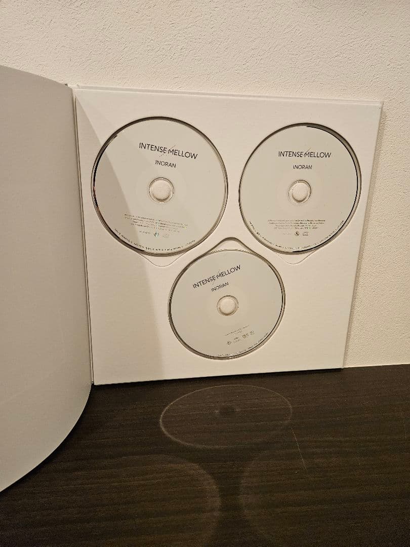 数量限定生産 サイン入りINORAN INTENSE/MELLOW CD+DVD