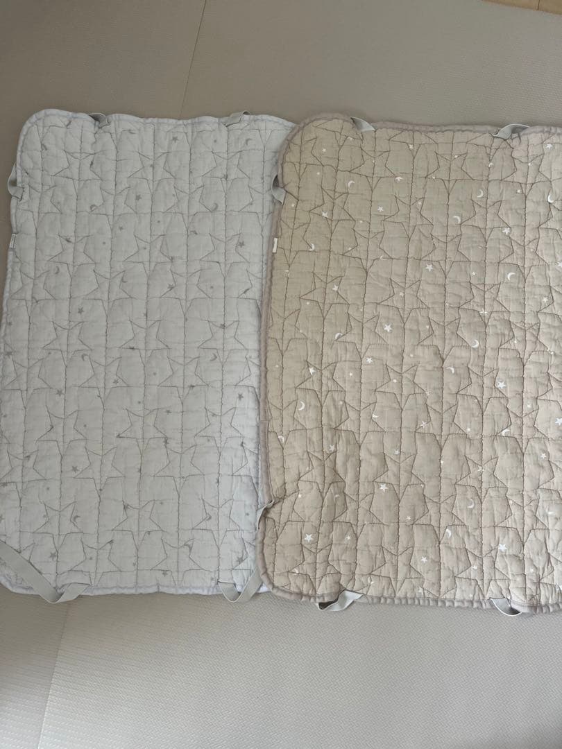 美品 ベビーベッド &PUPPAPUPOベッドシーツ2枚セット