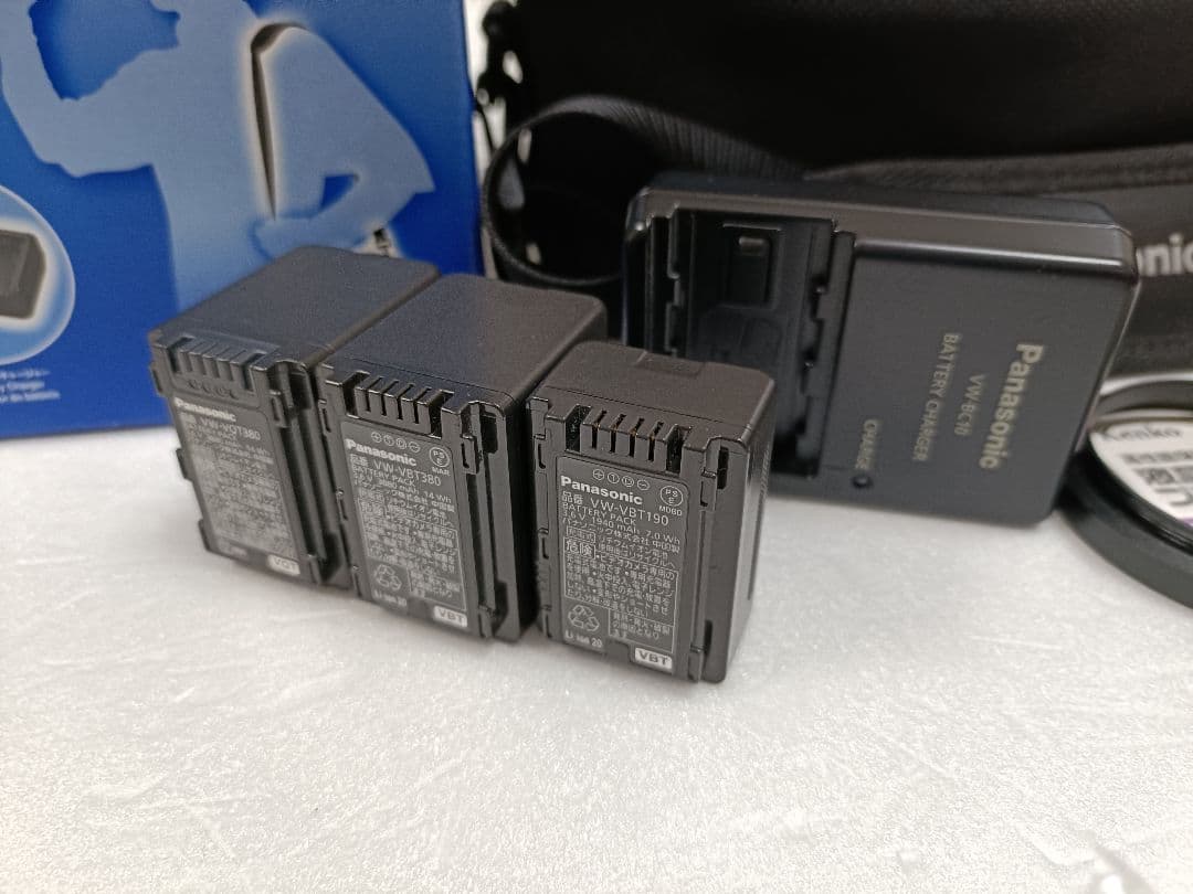 HC-WX1M【バッテリー3個＋充電器ほか】Panasonic 4K 豪華セット - メルカリ