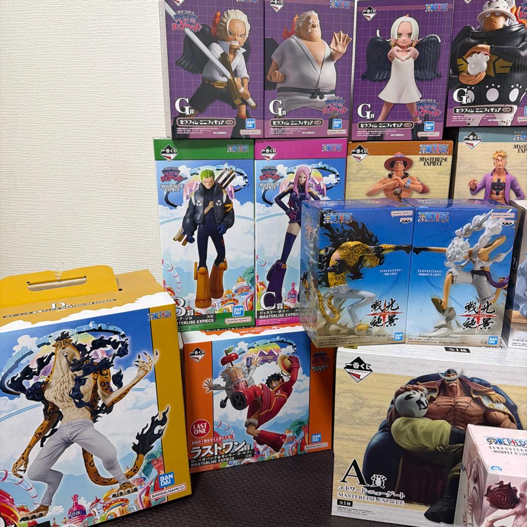 ワンピースフィギュアまとめ売り 引退 - メルカリ