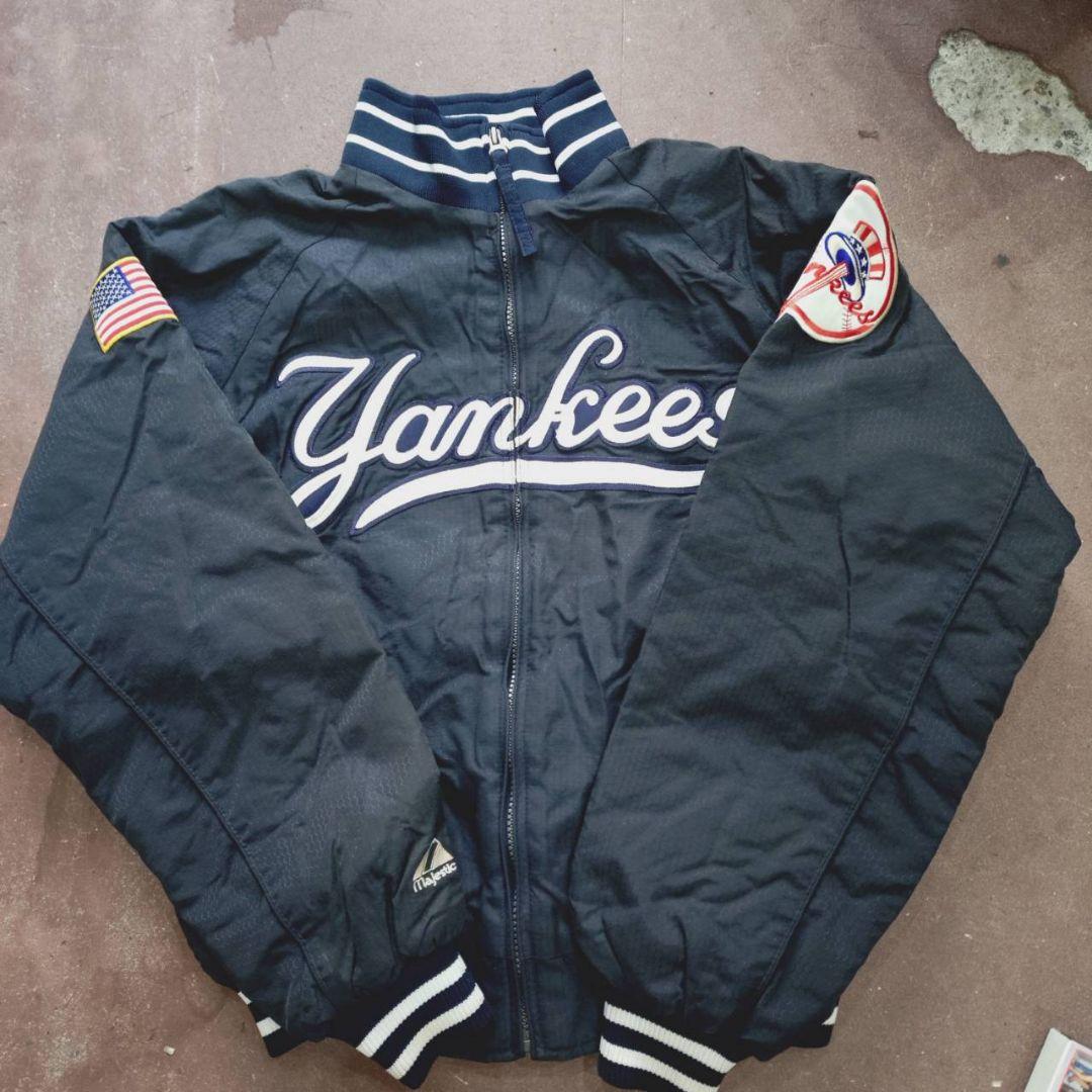 MLB ヤンキース 90s 総刺繍 スタジャン　ネイビー ヤンキース マジェスティック 90s 刺繍スタジャン XL ブラックネイビー