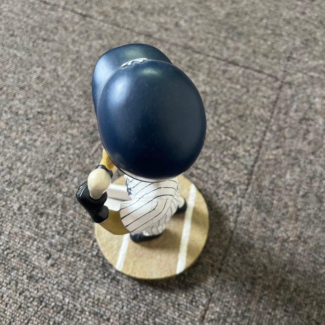 ニューヨーク・ヤンキース 松井秀喜 ボブルヘッド人形 - メルカリ