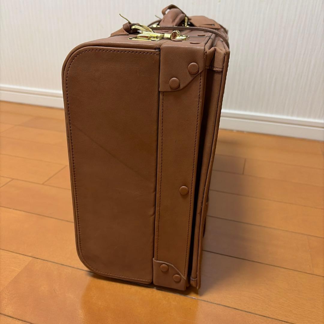 希少・外箱付】午後の紅茶 コイズミトランク 当選品 本革仕様 未使用品