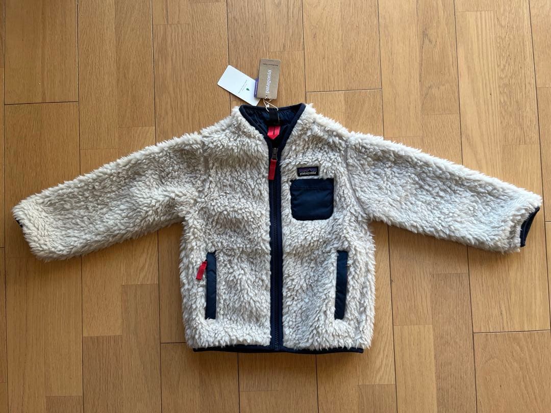 パタゴニア キッズ　レトロジャケット　4T パタゴニア キッズ・レトロX・ジャケット (カラー Natural w/Brisk