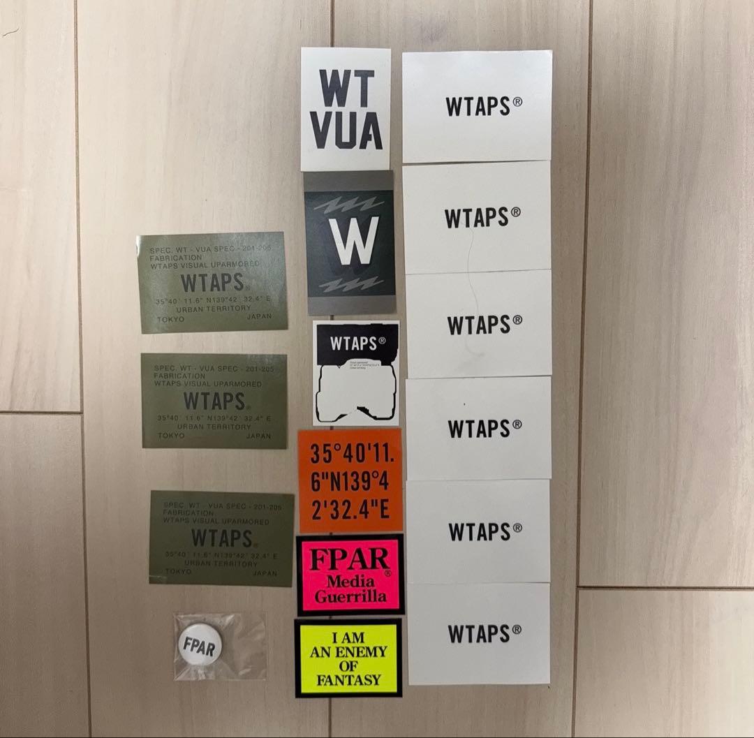 非売品】WTAPS FPAR ステッカー 缶バッジ セット - メルカリ