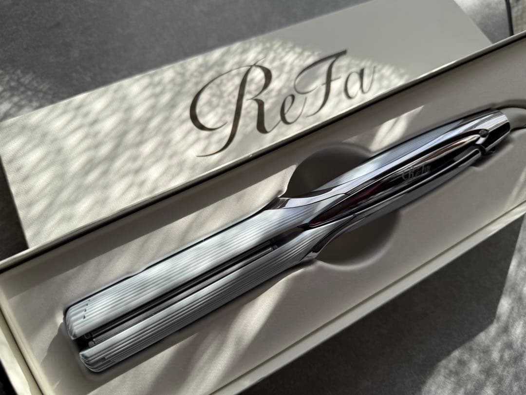 2024年製 ReFa リファ ストレートアイロン プロ ホワイト リファストレートアイロン プロ- ReFa STRAIGHT IRON PRO | 商品情報