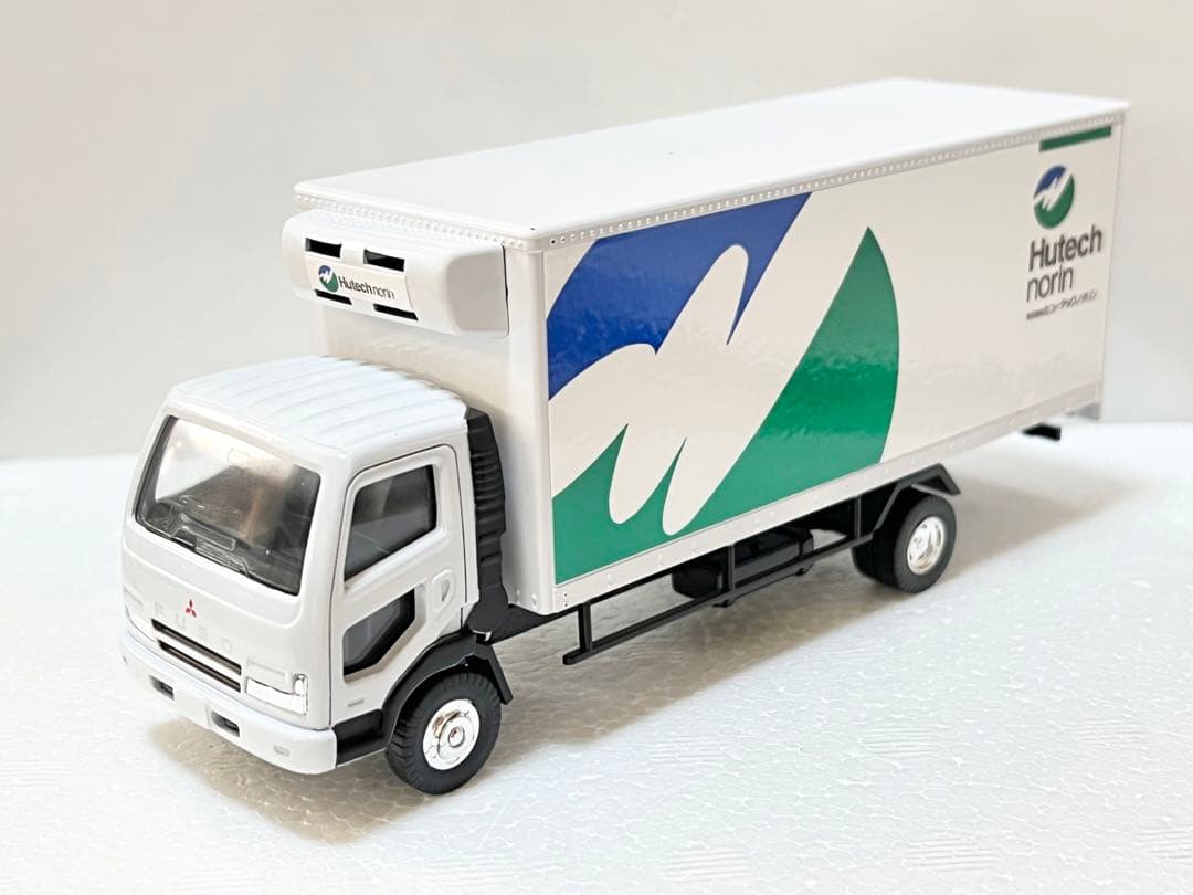 超激レア】三菱ふそう・ニューファイター 冷凍車 ヒュー