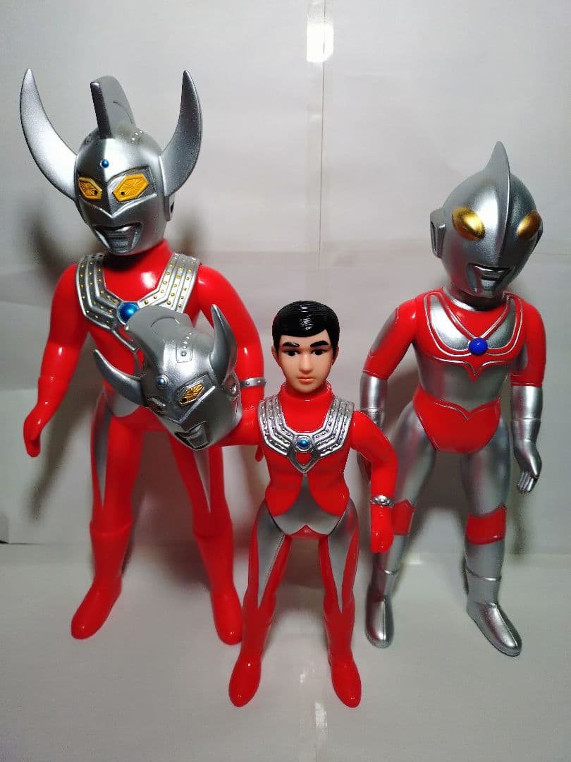 ブルマァク 復刻 マスク取れウルトラマンタロウ&大 帰ってきたウルトラマン ブルマァク／マスク取れ 大 帰ってきたウルトラマン（レトロカラー