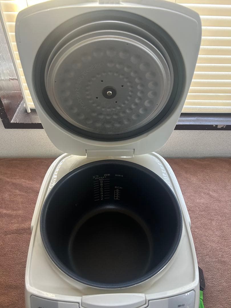 タイガー マイコン炊飯ジャー JBH-G181 2020年製 中古 - メルカリ