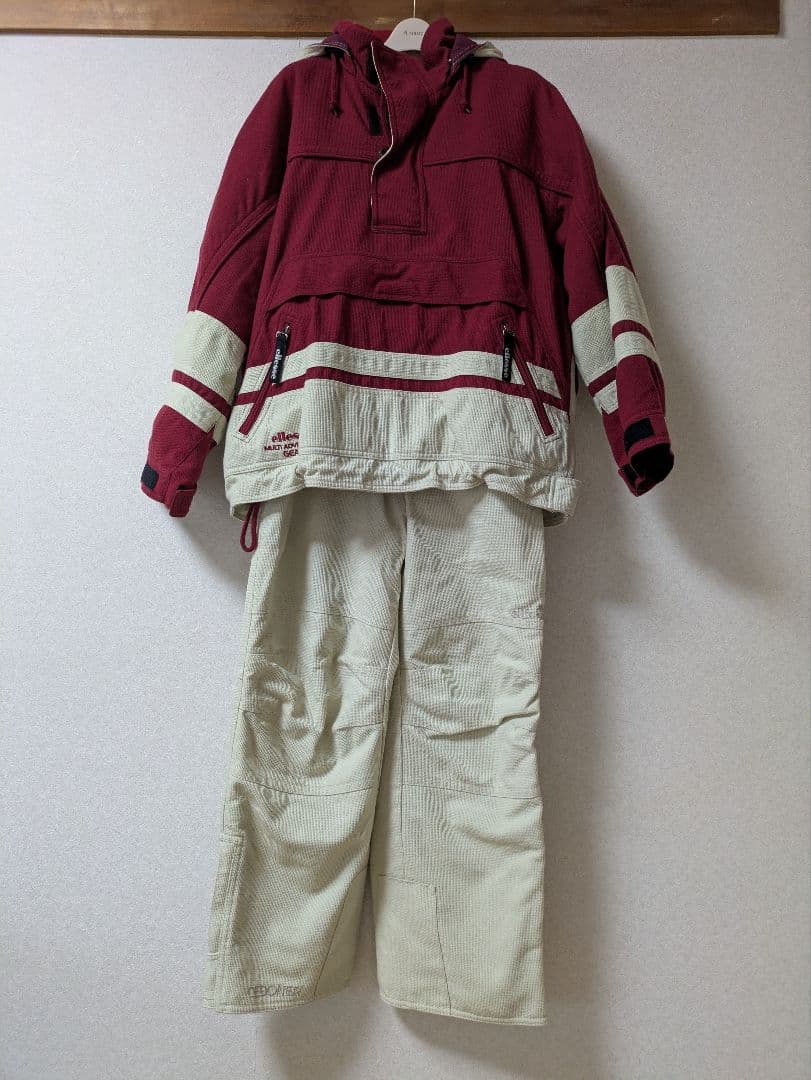 エレッセellesseスキーウェア＋手袋 オフホワイト×赤色 S～SSサイズ