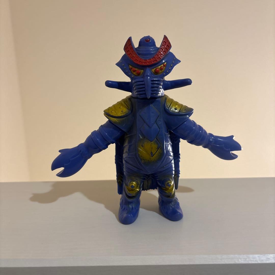 ウルトラ怪獣シリーズ56 テンペラー星人 ソフビ バンダイ ウルトラマン