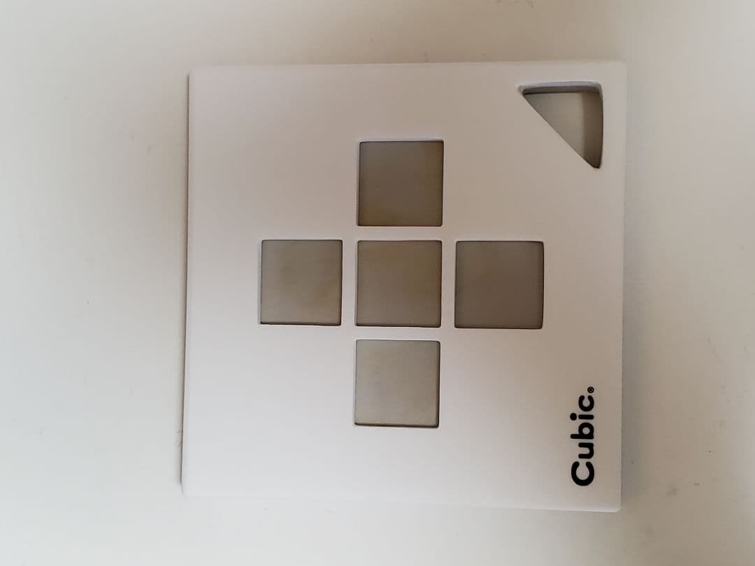 色彩診断キット】キュービックマム・カラーセラピー☆専用袋付 - メルカリ