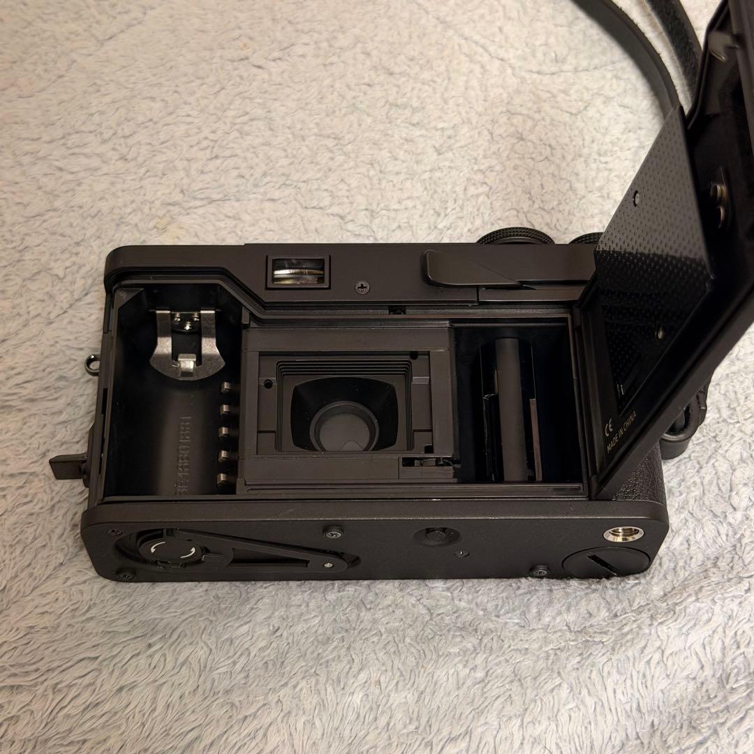 Lomo MC-A 35 mm FilmCamera Black 【中古極美品】 - メルカリ