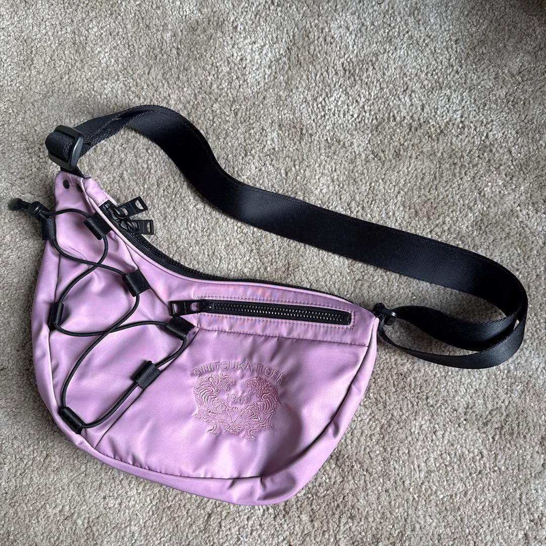 Onitsuka Tiger スモールメッセンジャーバッグ ピンク Onitsuka Tiger（オニツカタイガー） ショルダーバッグ バッグ SMALL