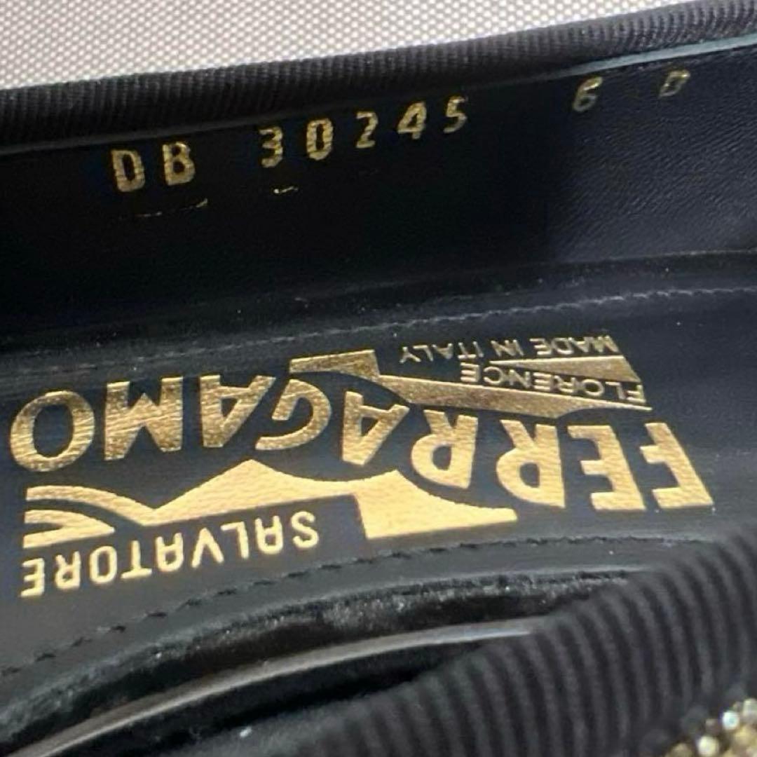 美品　Salvatore Ferragamo フラットシューズ　23.5cm