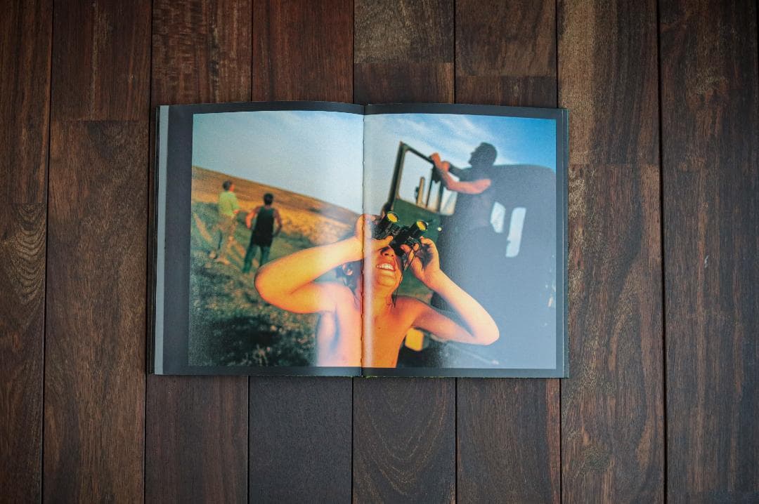 アート・デザイン・音楽 Jonas Bendiksen \"Satellites\"