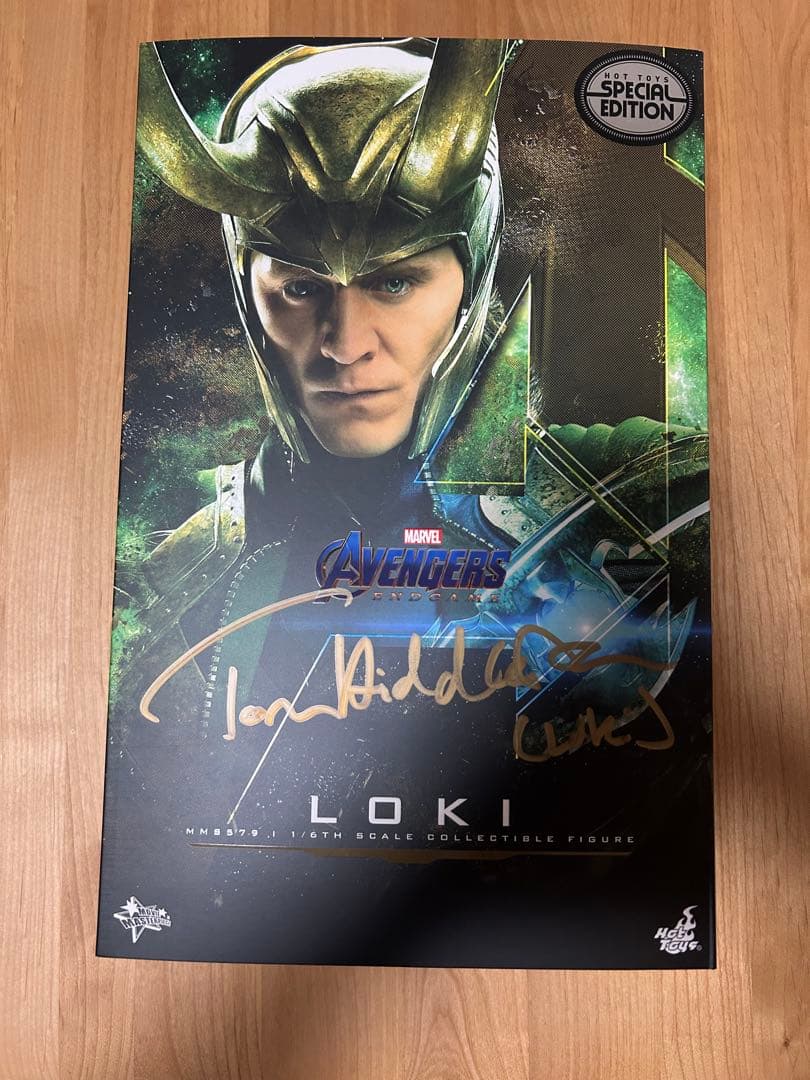 ホットトイズ ロキ 直筆サイン入り アベンジャーズ エンドゲーム