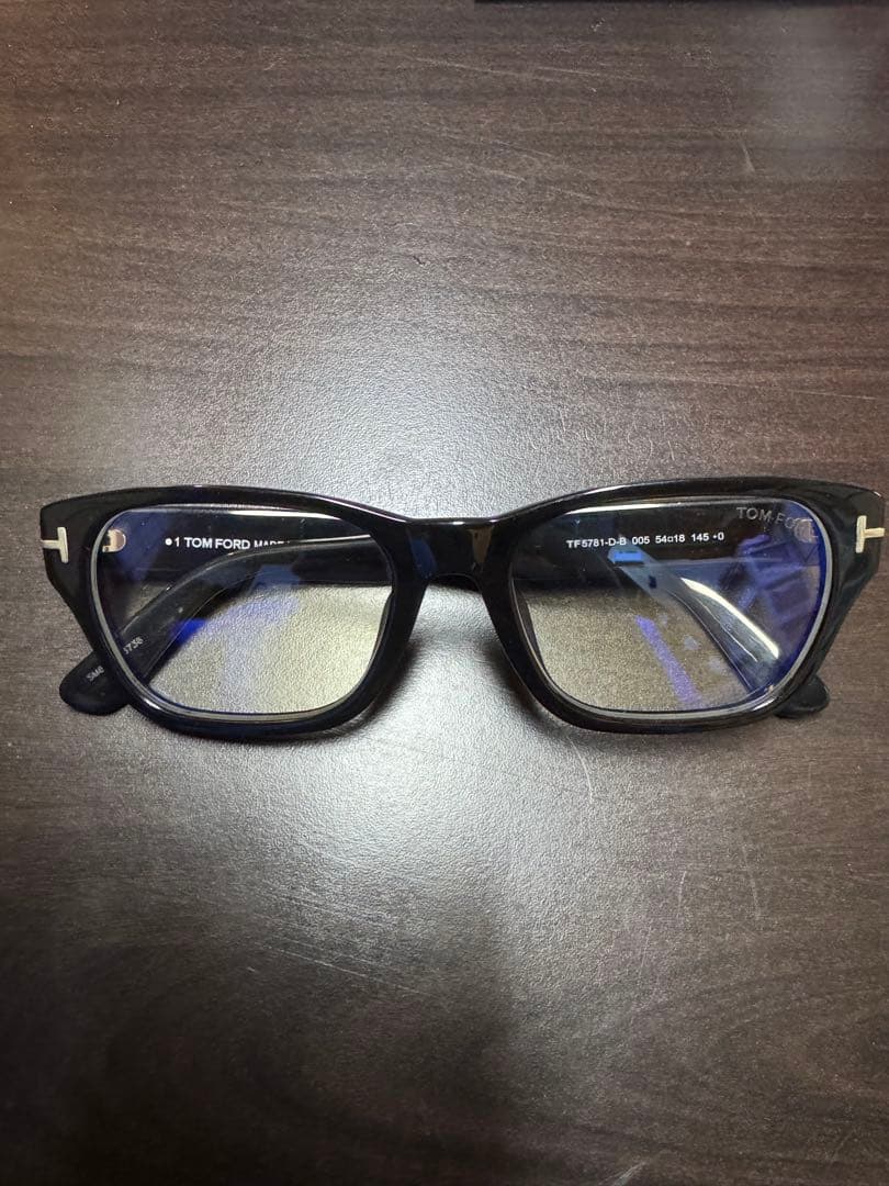 TOM FORD TF5781-D-B ブラック メガネ 日本企画】TOM FORD FT5781DB 005 ブラック(005 ブラック): メガネ