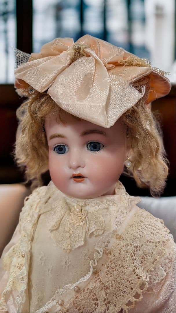 アンティーク ビスクドール S&H K*R 大きな子*** - メルカリ