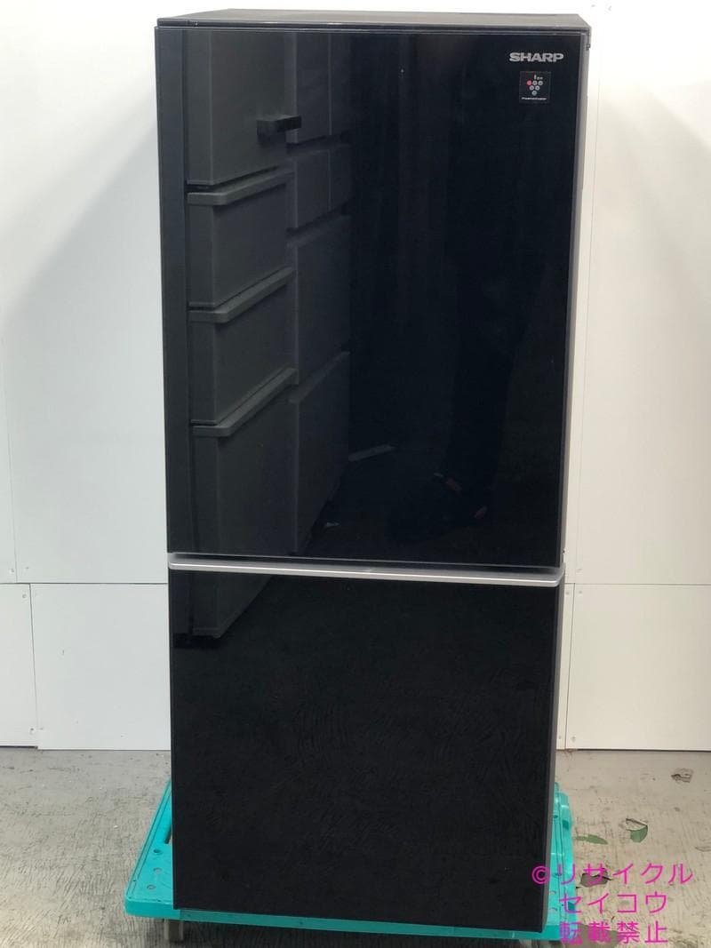 【中古】専用シャープ冷蔵庫 137L 2020年式2506121714 SHARP（シャープ） 冷蔵庫 中古 シャープ冷凍冷蔵庫137L SJ-D14F-W