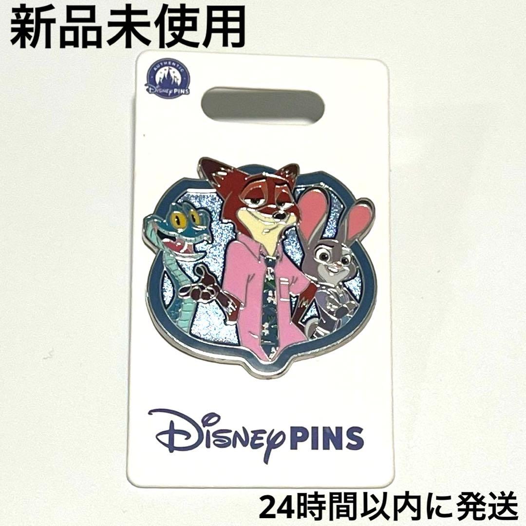 香港ディズニー ズートピア ニック ジュディ ピンバッジ - メルカリ