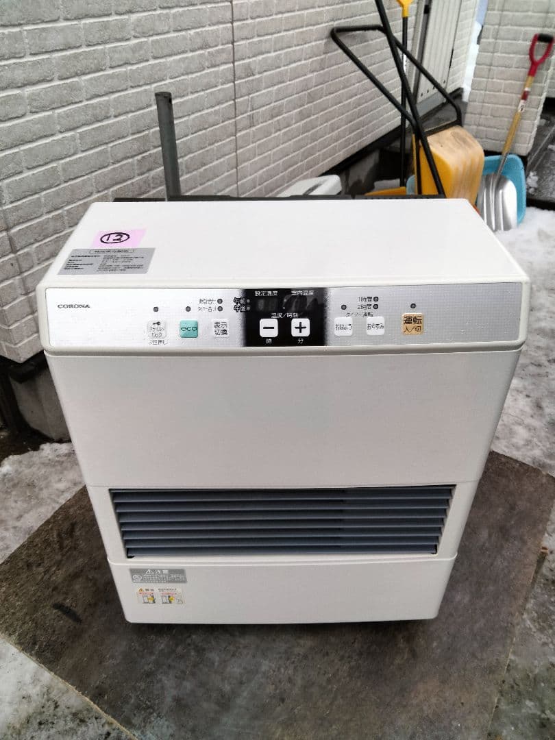 札幌発コロナFF温風石油ストーブ！品番「FF‐4212GS」2012年式中古品⑫