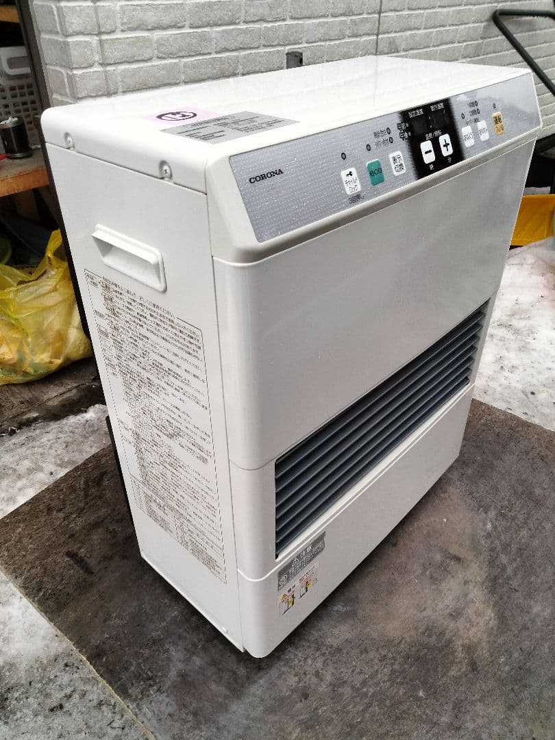 札幌発コロナFF温風石油ストーブ！品番「FF‐4212GS」2012年式中古品⑫