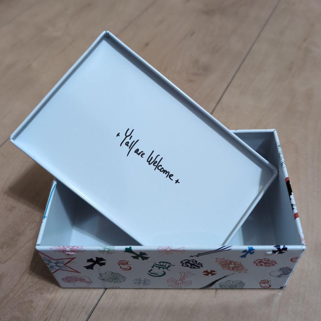 クロムハーツ ヨックモッククッキー缶限定【空缶】 - メルカリ