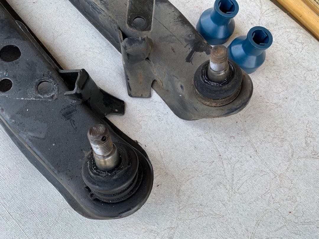 Y33 セドリック ロアアーム S13 S14 S15 R32 R33 R34等 - メルカリ