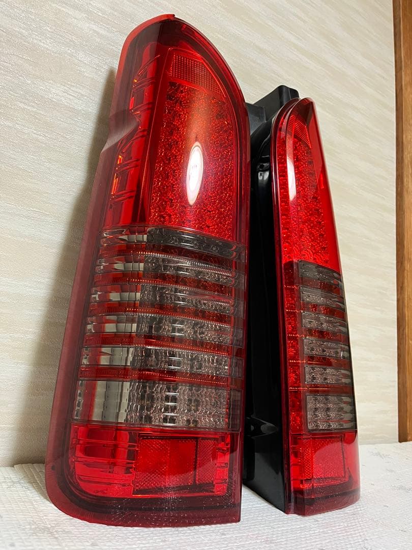 球切れ無し ステラファイブ 200 ハイエース LED テール 200 テール LED