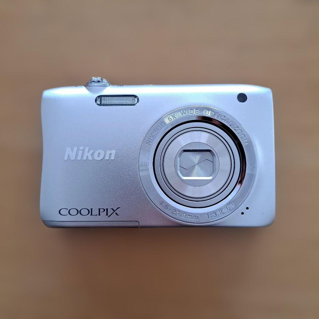Nikon COOLPIX S2900 シルバー ニコン COOLPIX S2900 価格比較 - 価格.com
