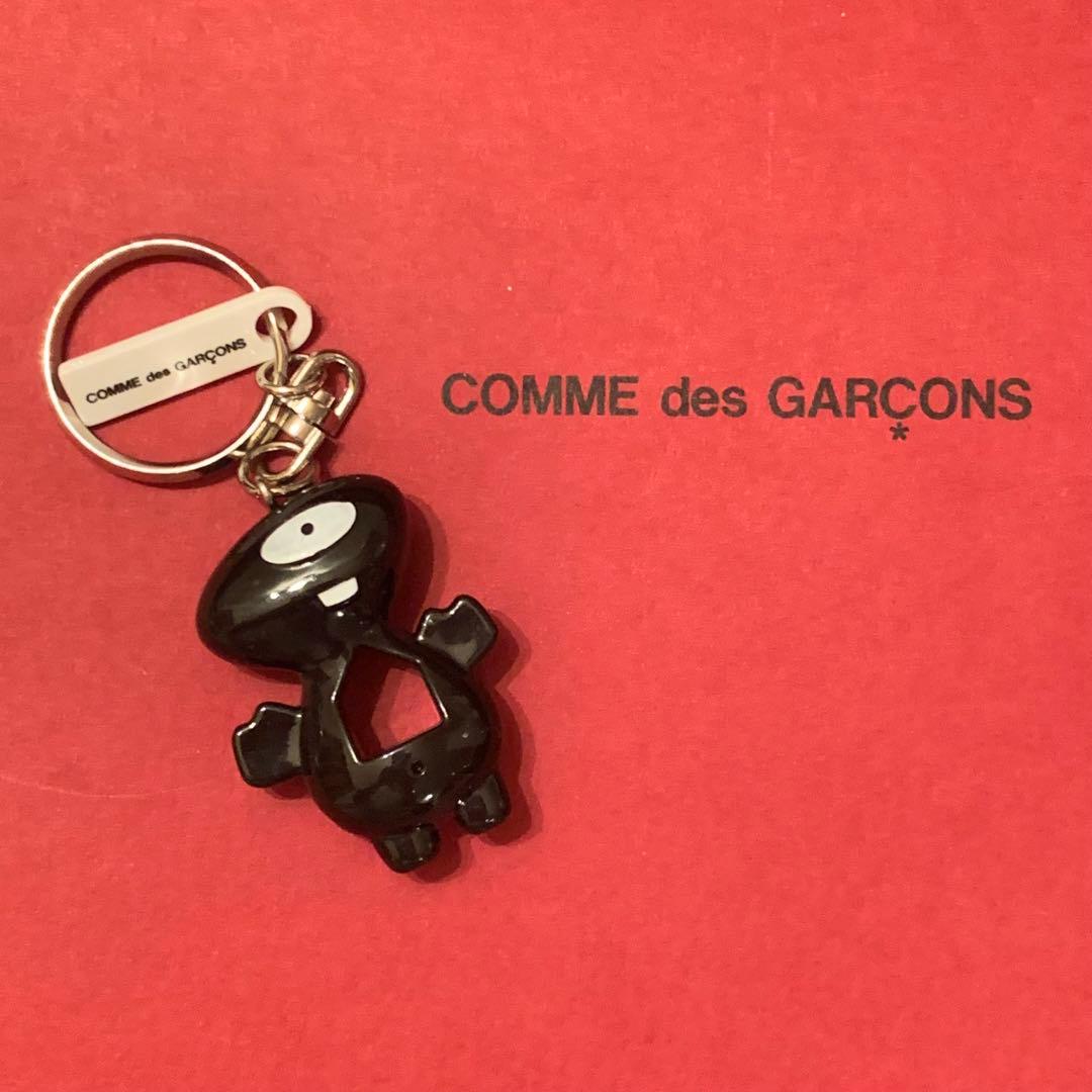 COMME des GARCONS ブラックモンスター キーホルダー - メルカリ
