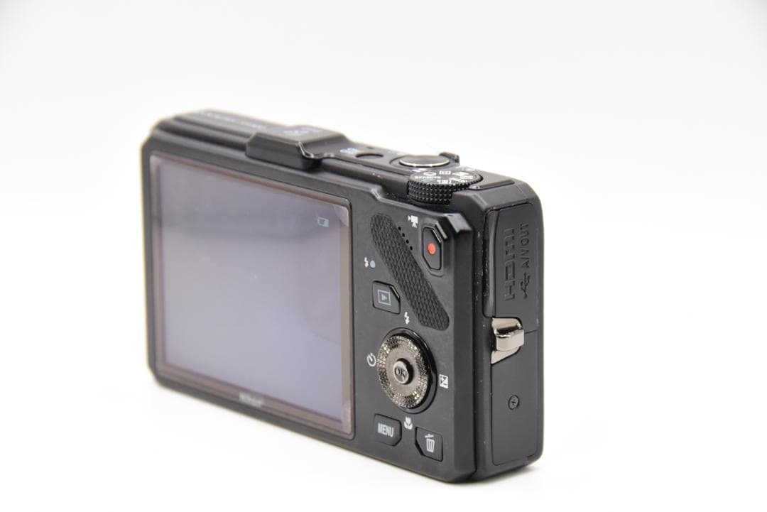 ■ 美品 ■ Nikon COOLPIX S9300 ブラック《動作OK》