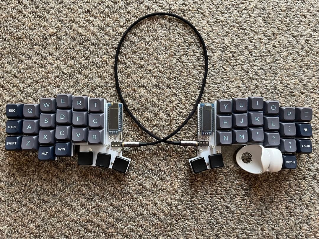 keyball 44 組立済み キーキャップ・キースイッチ付き（LED無し