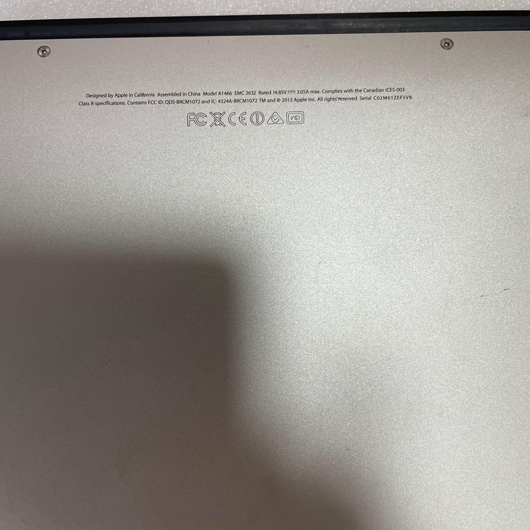 MacBook Air シルバー 使用感あり 通電しない ジャンク扱い