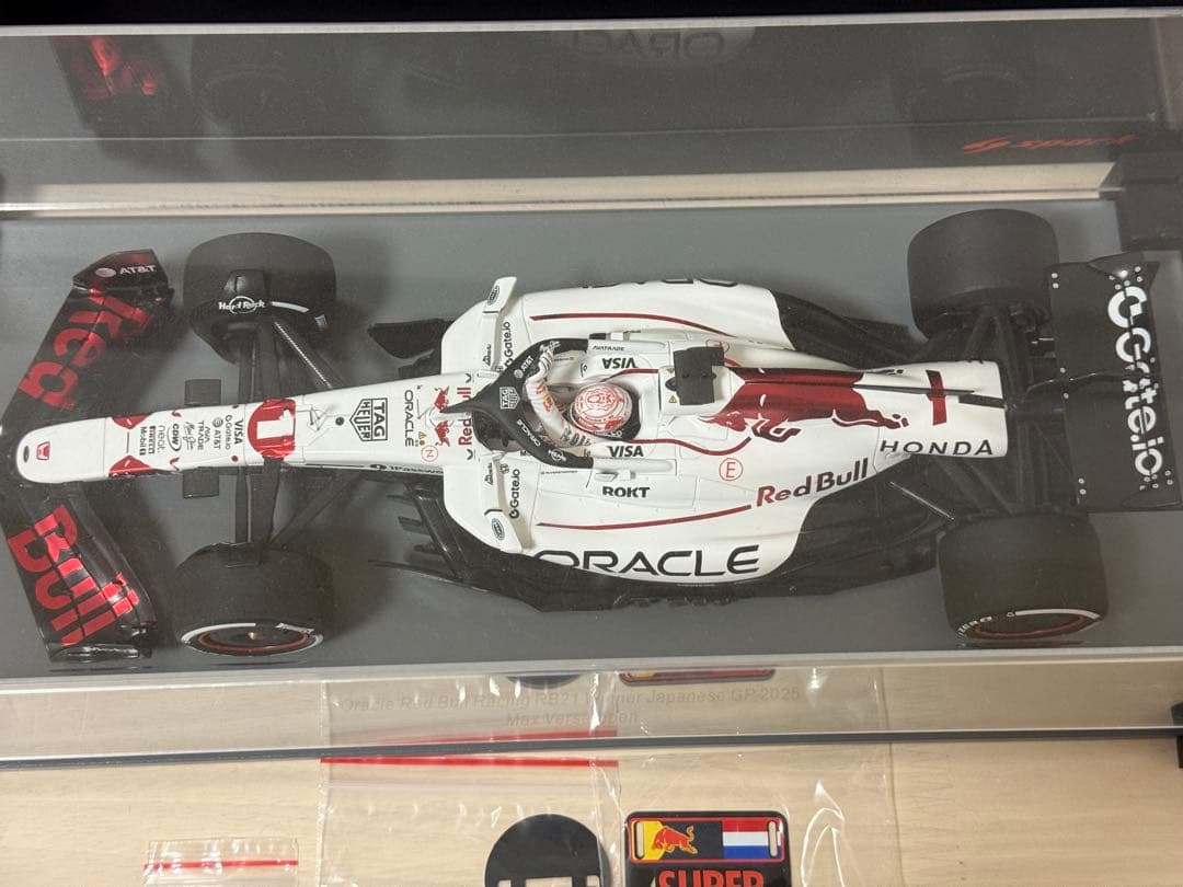 スパーク spark 1/18 RB21 2025日本GP M.フェルスタッペン - メルカリ