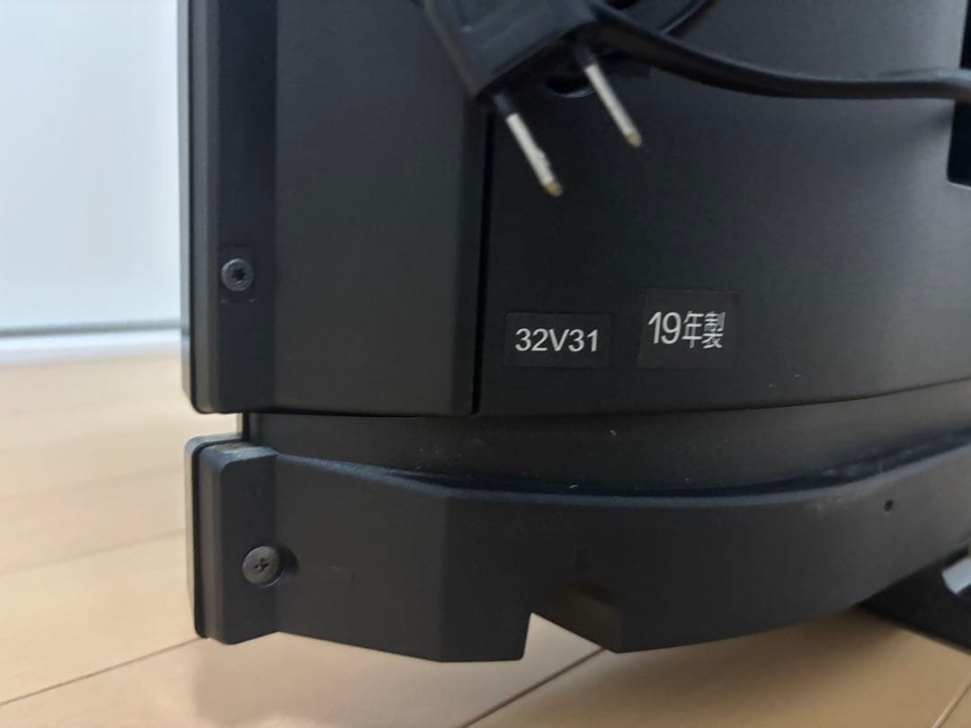 トーマ《直接引き取り限定》TOSHIBA REGZA 32V31液晶テレビ