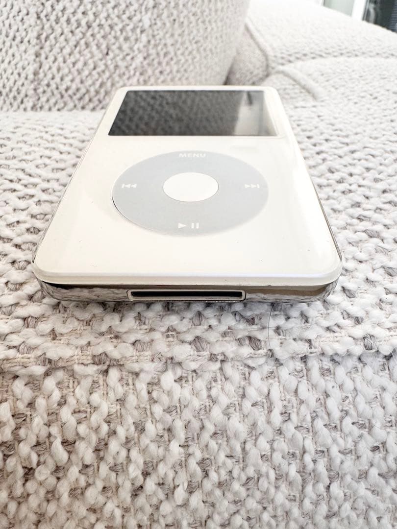 極美品 iPod Classic 5世代 MJ003 30GB新品バッテリー - メルカリ