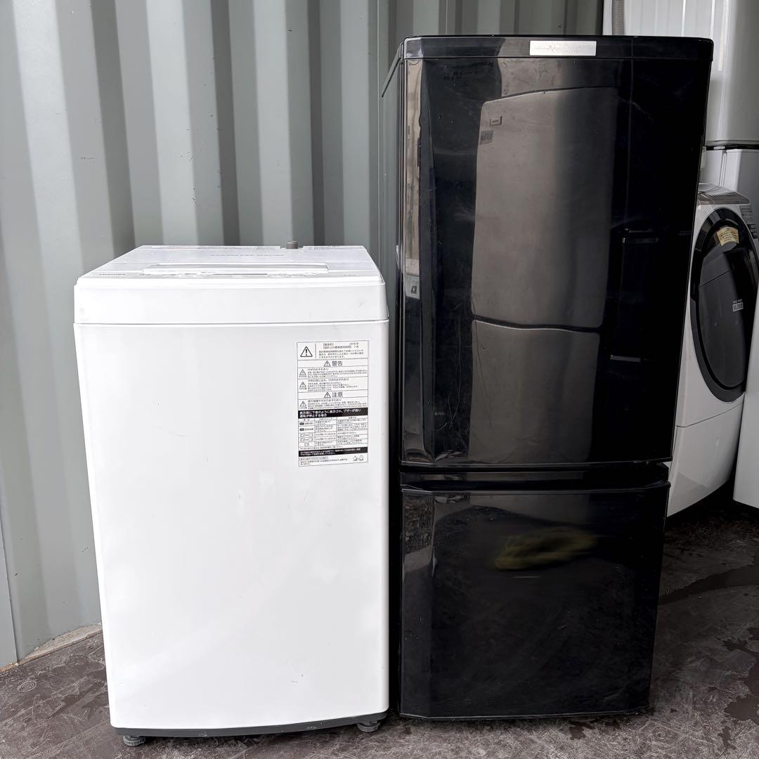 運搬取付無料！ホワイト×ブラック 東芝洗濯機・三菱冷蔵庫2台セット