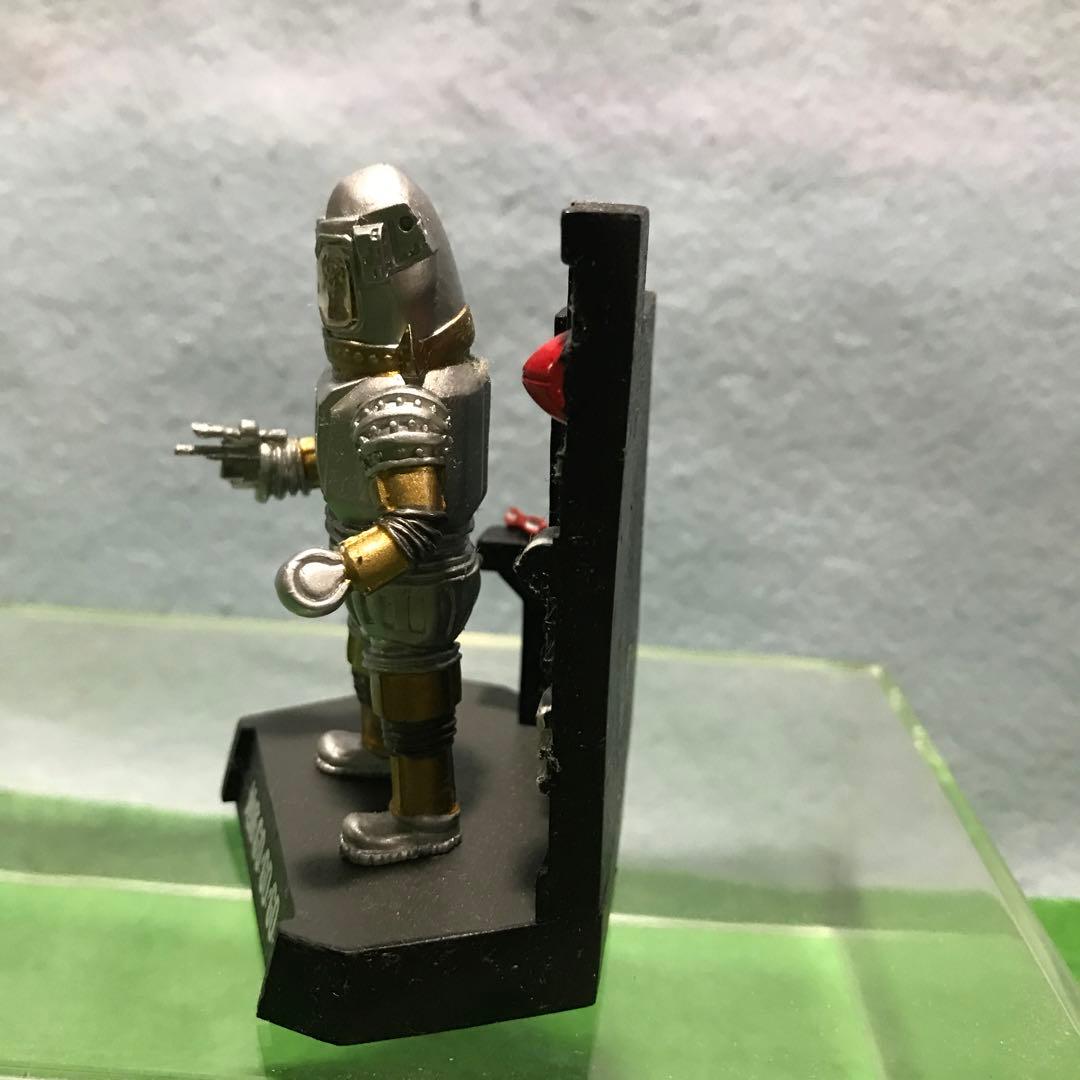 地底GO!GO!GO! 地底ロボット ユートム ウルトラセブン 怪獣名鑑 - メルカリ