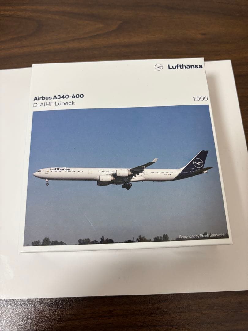 ルフトハンザ A340-600 herpa 1/500 - メルカリ