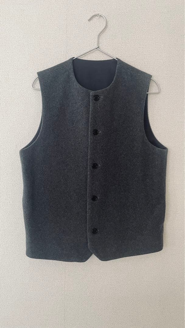 nestrobe confect 】ウールモッサー クルーネックベスト - メルカリ
