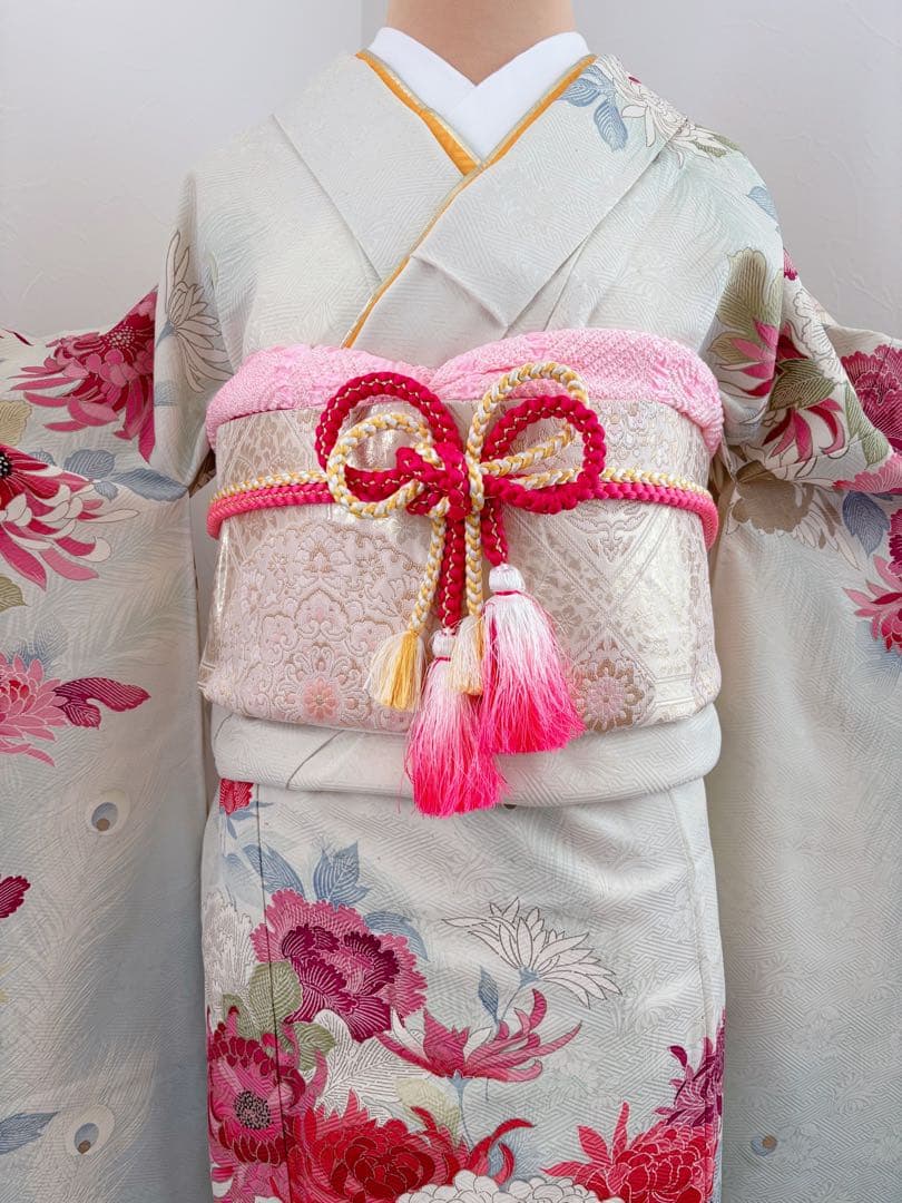 商品状態欄必須確認！新品 正絹振袖フルセット 牡丹•菊調 淡い青色 花